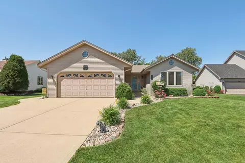 2536 Rebecca, Racine, WI 53402
