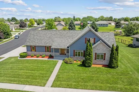 940 Berenschot, Cedar Grove, WI 53013