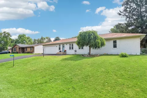 407 Paul, Burlington, WI 53105