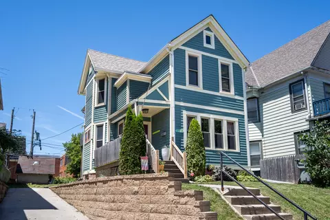 2473 N Cramer, Milwaukee, WI 53211