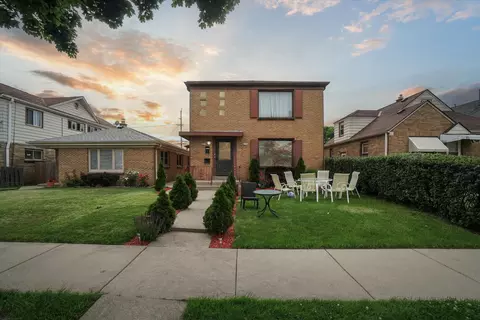 3371 S 16th, Milwaukee, WI 53215