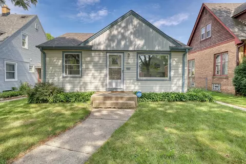 3304 N 58th, Milwaukee, WI 53216