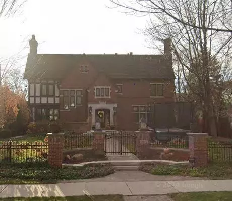 4447 N N Lk, Shorewood, WI 53211