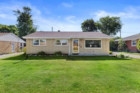 4444 S 64th, Greenfield, WI 53220