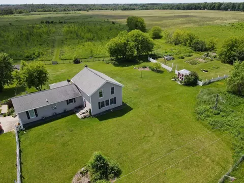 n3421 Us 151, Waupun, WI 53963