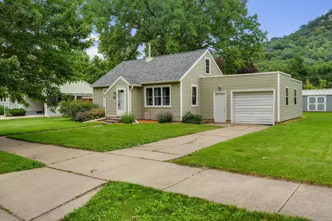 1531 29th, La Crosse, WI 54601