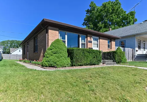 2016 Deane, Racine, WI 53403