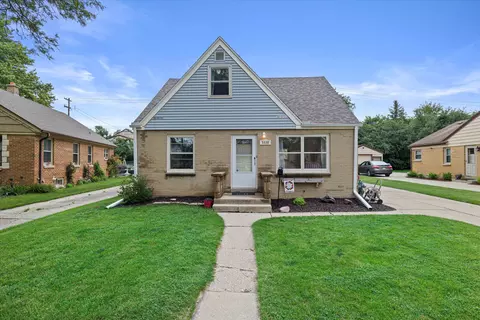 3330 N 95th, Milwaukee, WI 53222