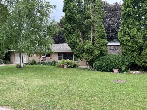706 S 16th, West Bend, WI 53095