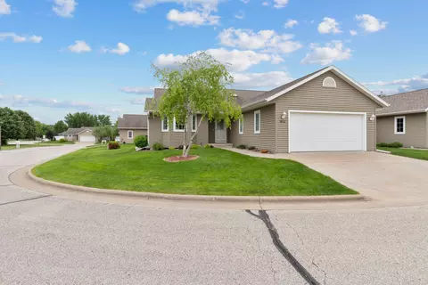 3012 Lakota, La Crosse, WI 54601