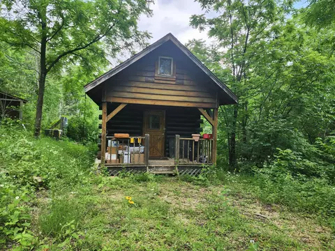 8194 Valley Vw, Woodman, WI 53816