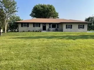 5511 Washington, Somers, WI 53144