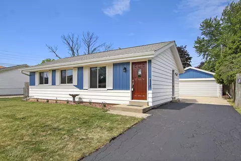 4748 42nd, Kenosha, WI 53144