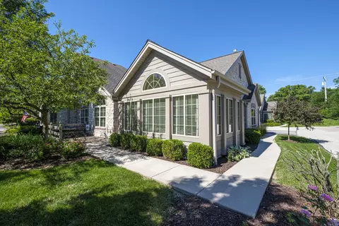 w155n6937 Macallan #212, Menomonee Falls, WI 53051