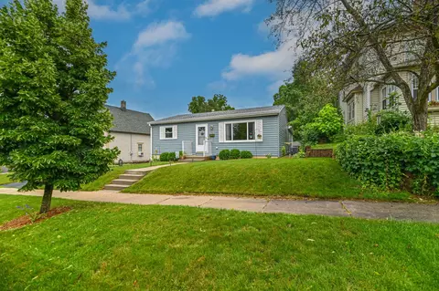 509 Storle, Burlington, WI 53105