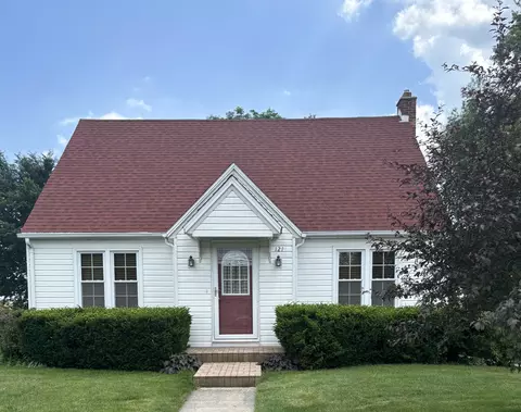 121 Milwaukee, Clinton, WI 53525