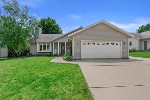 2913 Willard, Waukesha, WI 53188