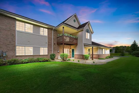 6936 Dale #5, Racine, WI 53402