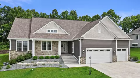 n75w23886 High Rdg, Sussex, WI 53089