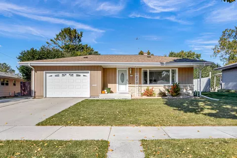 3126 S 20th, Sheboygan, WI 53081