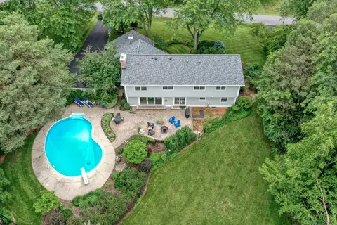 n63w29846 Woodfield, Merton, WI 53029