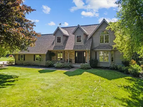 4715 Ney A Ti, Polk, WI 53095