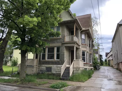 1242 N 24th #1244, Milwaukee, WI 53205