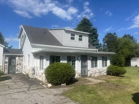 205 W Main, Mishicot, WI 54228