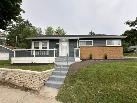 5125 N 81st, Milwaukee, WI 53218