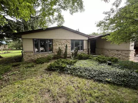 20778 W Forest Vw, Lannon, WI 53046