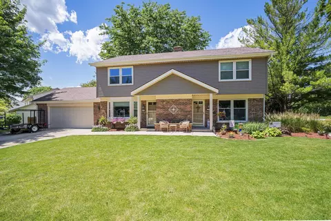 6371 Riverdale #6373, Greendale, WI 53129