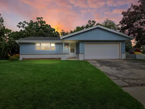 614 Mohawk, Horicon, WI 53032