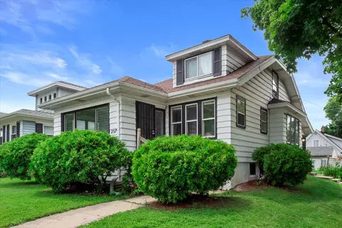 2579 N 58th, Milwaukee, WI 53210