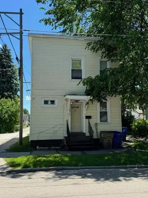 2315 67th, Kenosha, WI 53143