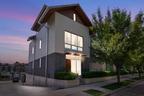 839 E Reservoir, Milwaukee, WI 53212