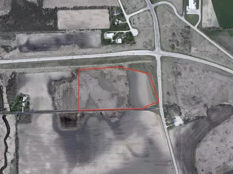 Lt1 Highway 12, Whitewater, WI 53190