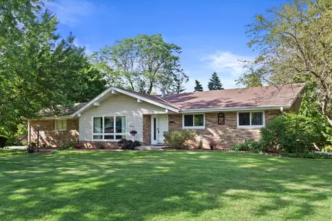 3240 Nobb Hl, Mount Pleasant, WI 53406