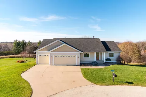 N2045 Sigel, Greenfield, WI 54601