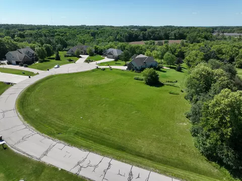 Lt8 Garrett, Vernon, WI 53189