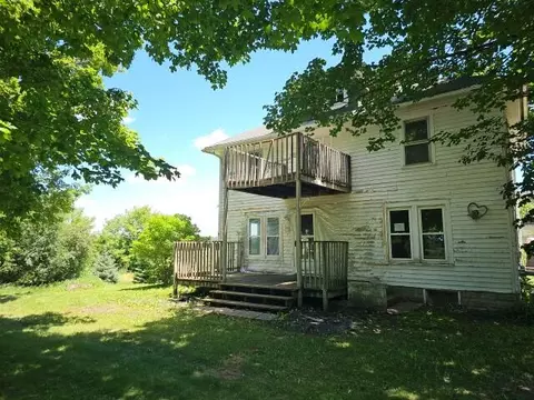 N5601 Center, Springvale, WI 53919