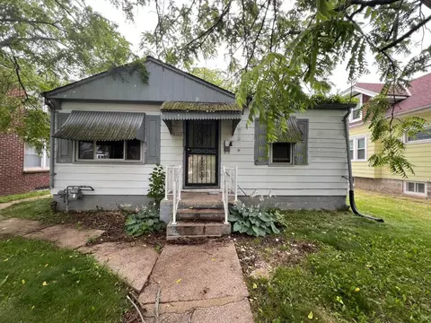 4343 N 19th, Milwaukee, WI 53209