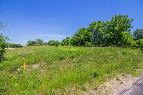 Lta Robinwood, Cedarburg, WI 53012