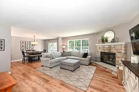 3700 Bayberry, Waukesha, WI 53189