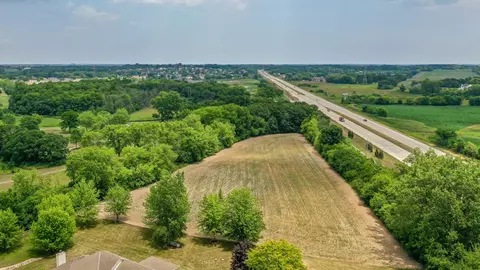 Lt2 Loomis, Muskego, WI 53150