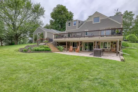 920 Amy Belle, Richfield, WI 53033