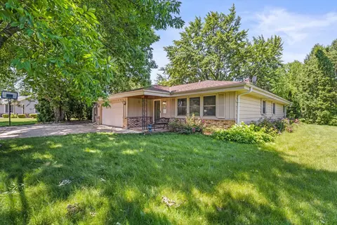 w163s7463 Charlotte, Muskego, WI 53150