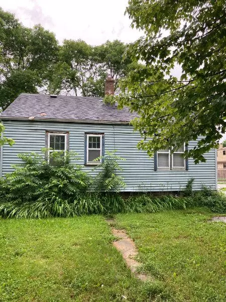 4766 N 22nd, Milwaukee, WI 53209