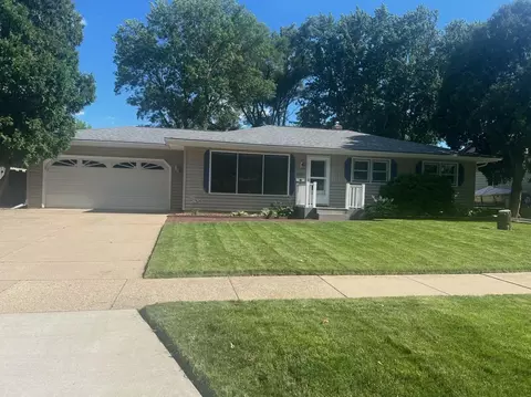 2726 Rutledge, Janesville, WI 53545