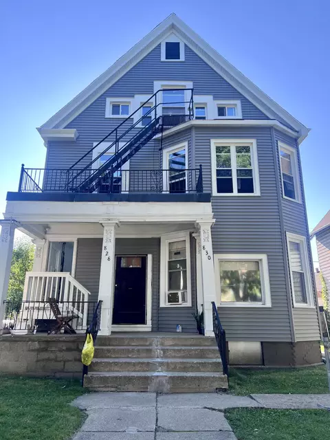 828 S 19th, Milwaukee, WI 53204