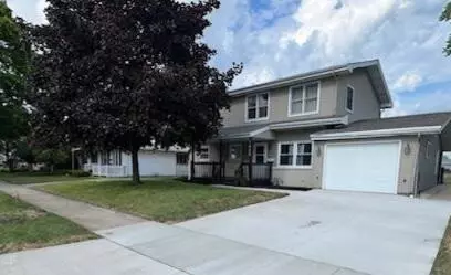 1869 18th, Kenosha, WI 53140